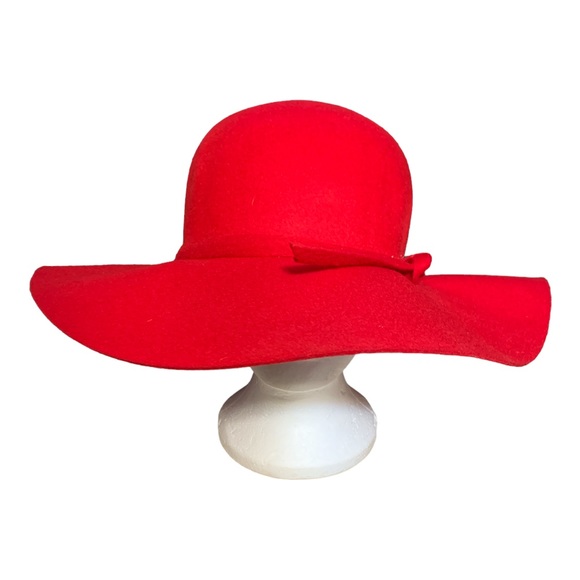 Wool flappy Hat💃🏾 - Picture 10 of 11